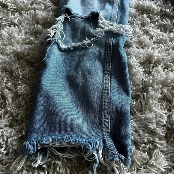Free People - We the Free distressed jeans - Picture 2 of 8